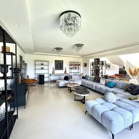 Willa Vigna Estate *