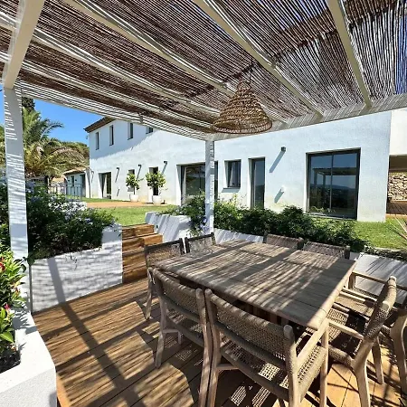 Willa Vigna Estate Grimaud