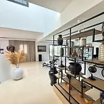 Villa Vigna Estate *