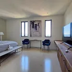Vigna Estate