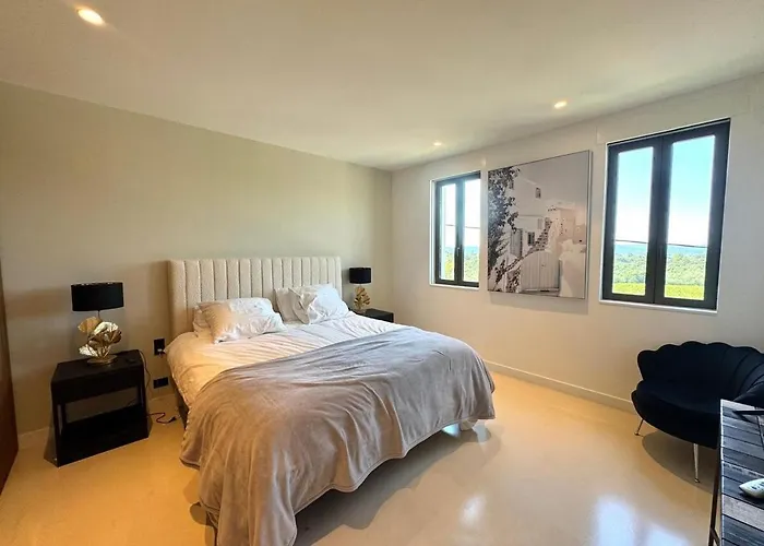 Vigna Estate Villa